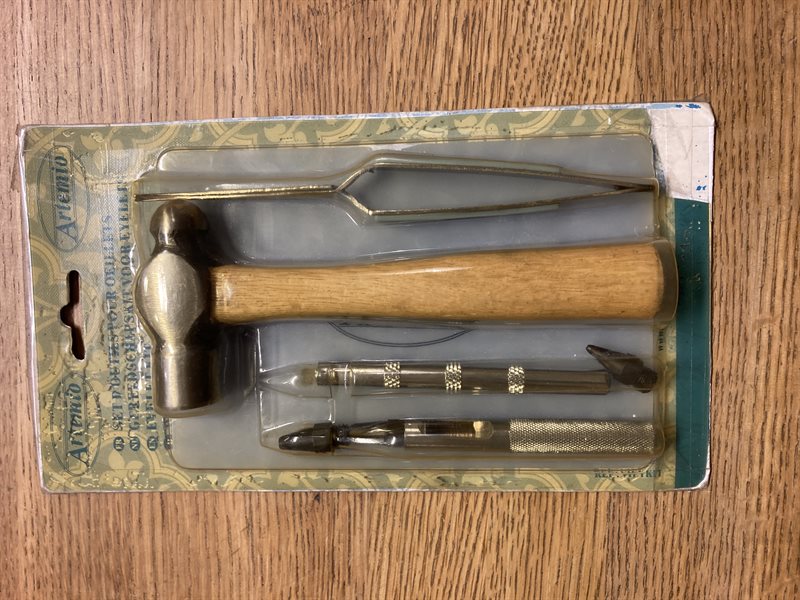 Eyelets Toolkit Artemio